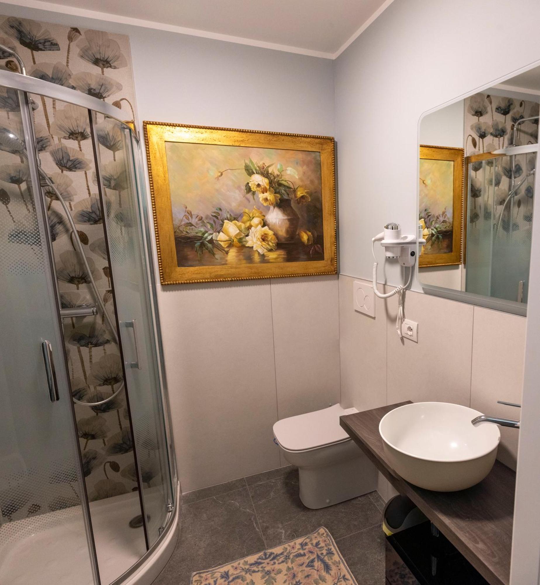 Fiordiloto B&B 4 Stars Alba  Eksteriør bilde